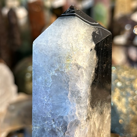 🎄SALE🎄Agate 4 Sided Crystal Point With Druzy! - Picture 14 of 14